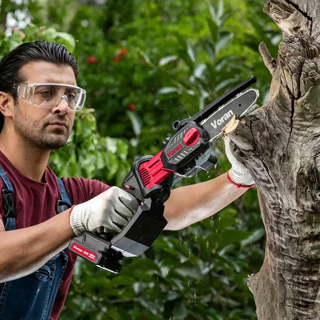 Model 8600 20V Cordless Chainsaw 15cm